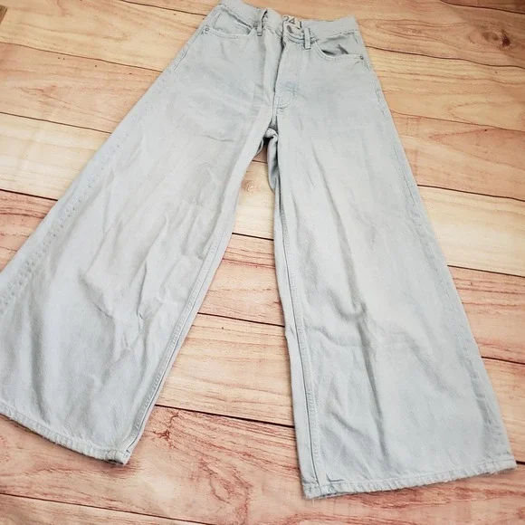 NA - Picture 2 of 13